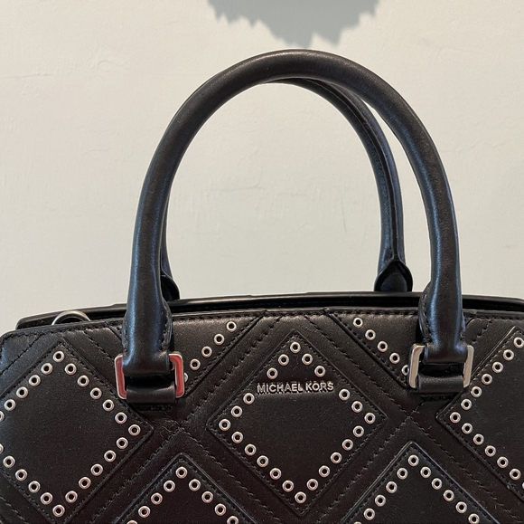 Michael Kors Selma Silver Diamond Grommet Leather Shoulder Bag/Satchel  … - Picture 9 of 16